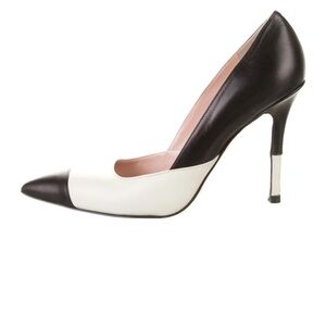 21. Kate Spade ♠️ size 6.5 heels made in Italy